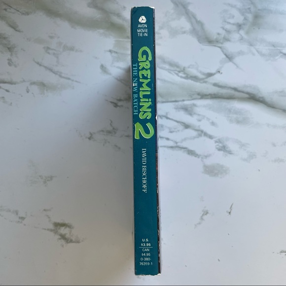Vintage Gremlins 2 - The New Batch - Paperback Book Novel - Picture 6 of 6